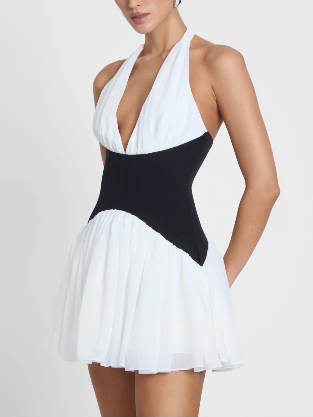 NWT Leau Harper Contrast Corset Halter Mini Dress - Picture 2 of 16